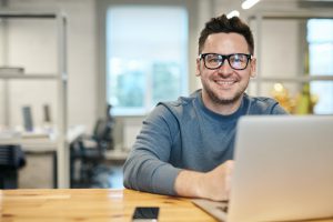 trabajo remoto para servicios cloud
